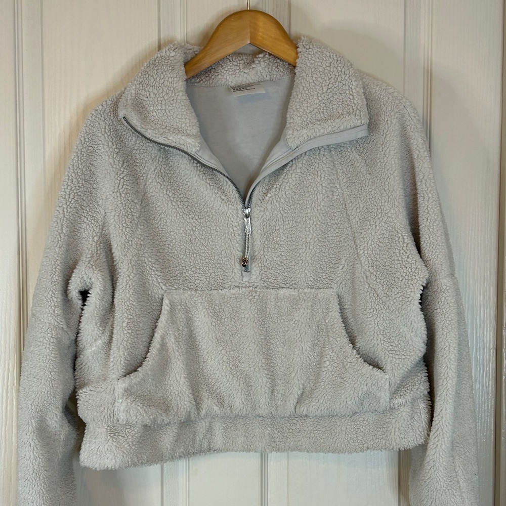 Lululemon Fleece Pullover Half Zip Crop Top Thumb‎ Hole M/L Beige
